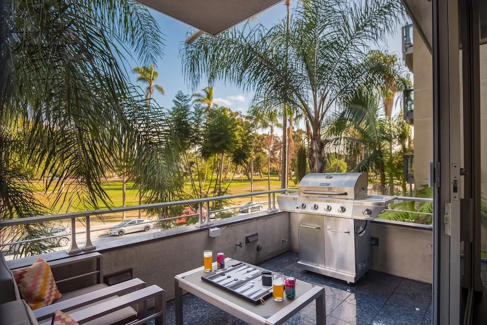 Balboa I by Avantstay - Stylish Condo Balboa Park Adjacent w/ Views!