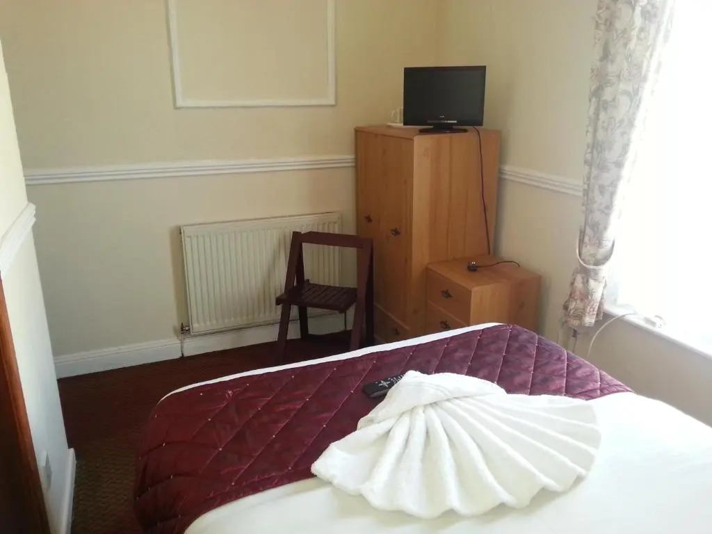 Lynwood Hotel