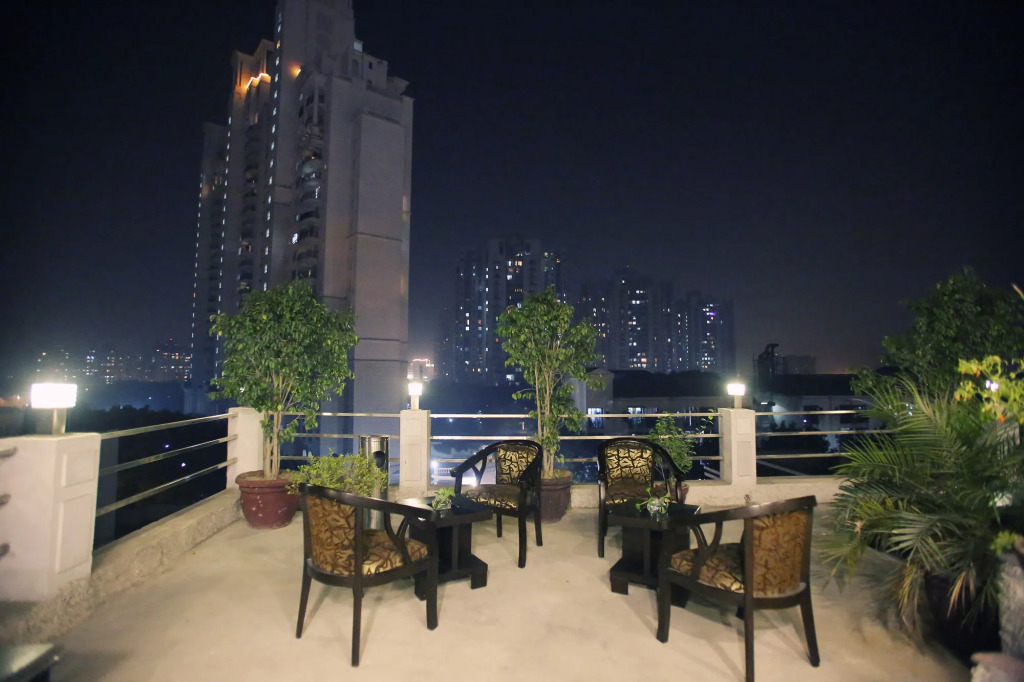 Hotel City Premier - Golf Course Road ,Gurgaon