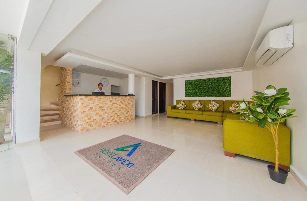 Hotel Avexi Suites By GEH Suites