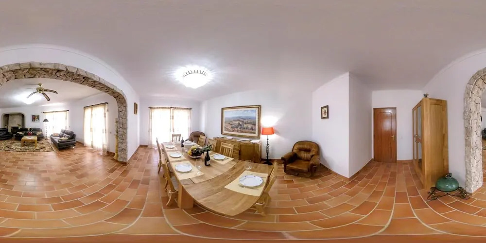 Elegant family house in Loulé with private pool