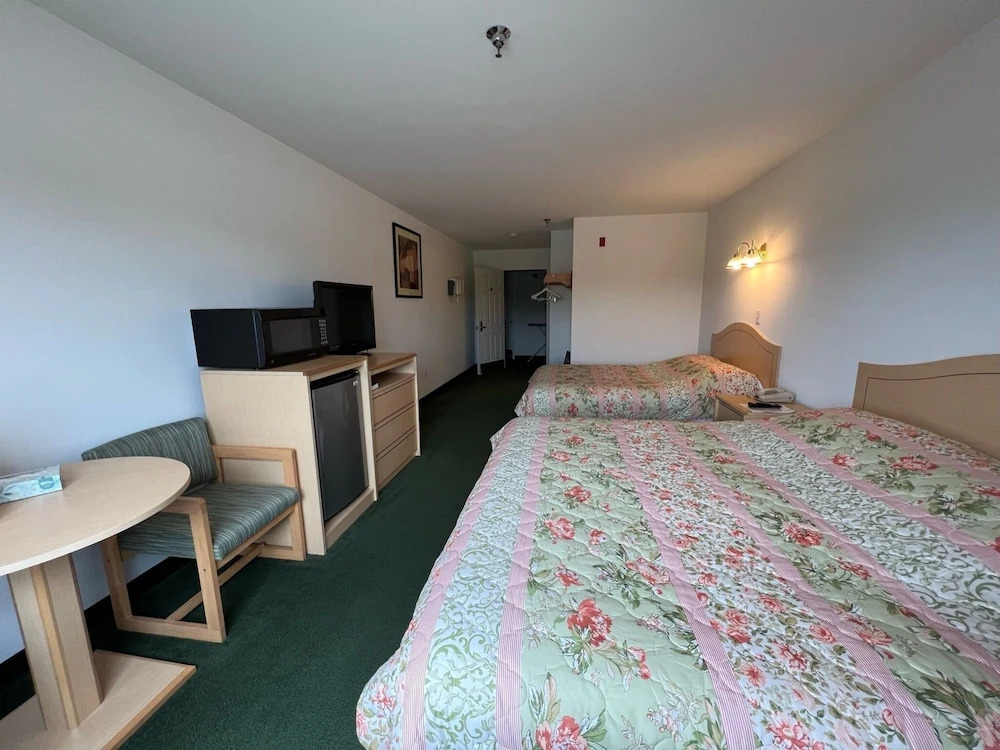 Red Bud Country Inn