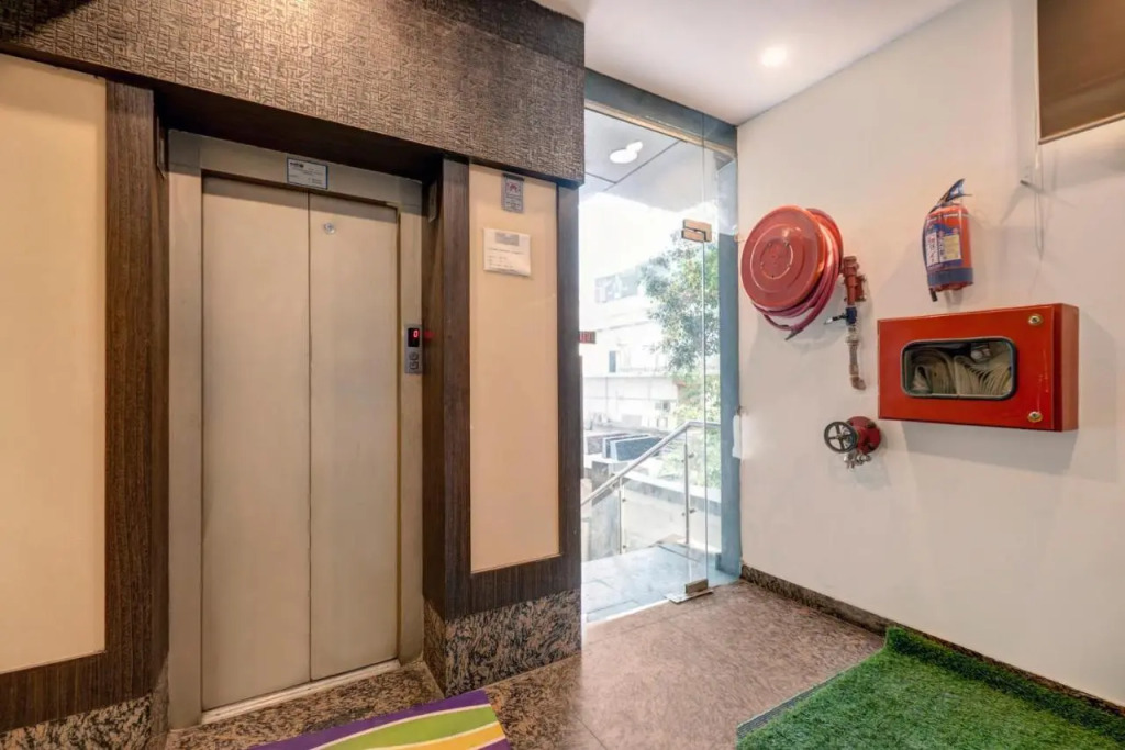 Treebo Masterprice Inn - 15 Mins From Airport