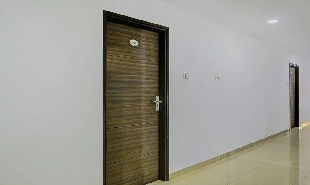 Itsy By Treebo - Utsav Suites