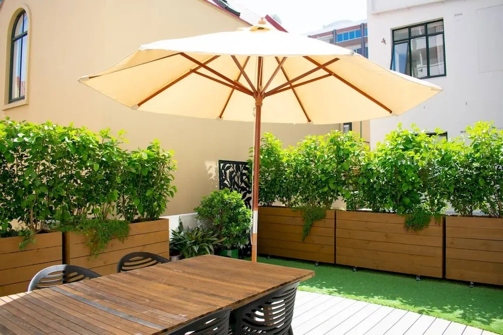 Gorgeous & Serene 1 Bed Abode With Garden