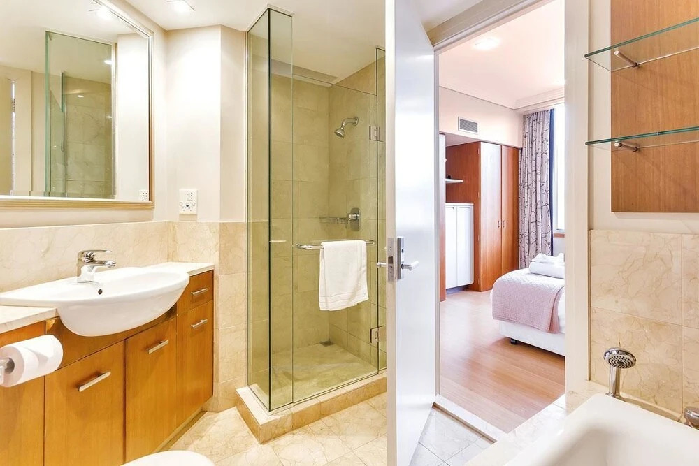 QV Sanctuary in the City - 520