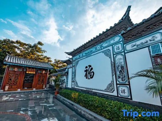 Naran manor