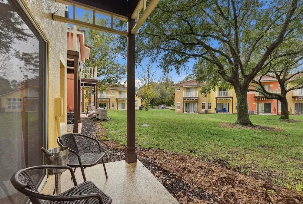 Bright & Spacious 3-bedroom Home in Emerald Island Resort With Themed Room & Balcony