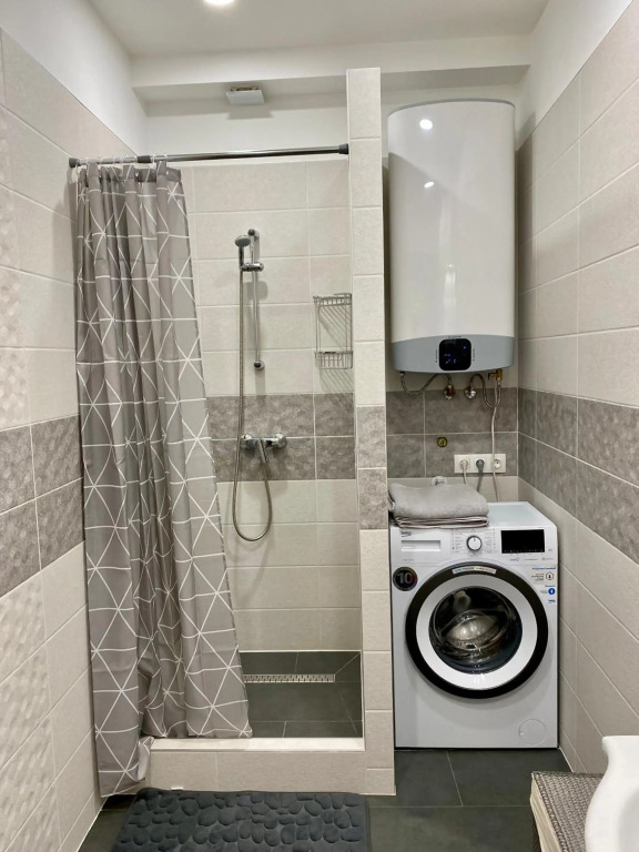 Sasfeszek Apartman (Teljes lakás)