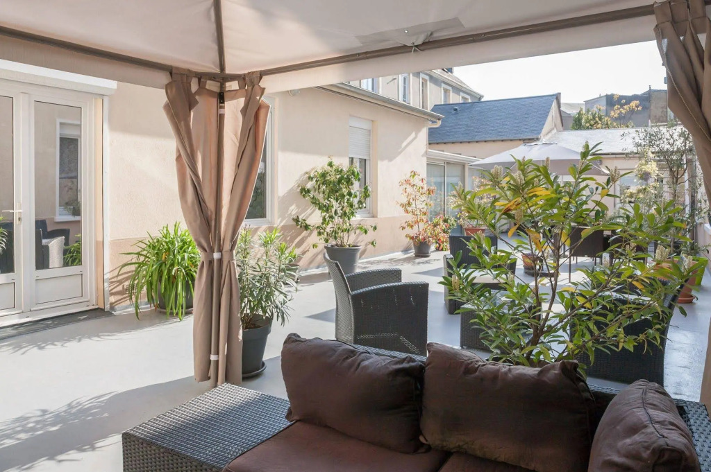 Logis Hotel - Le Charleston