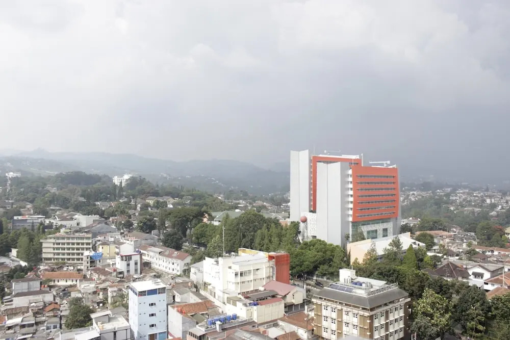 Favorable 1BR Apartment at Parahyangan Residence near UNPAR