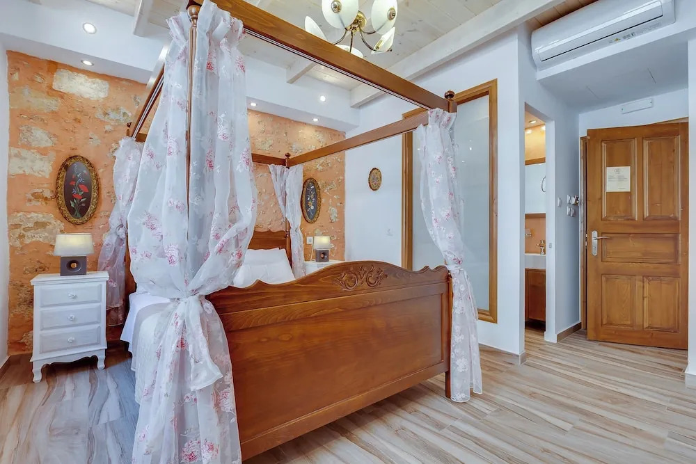 Hamam Suites Portou
