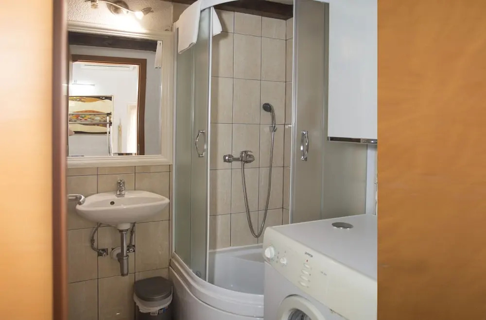 Guesthouse Luna 2
