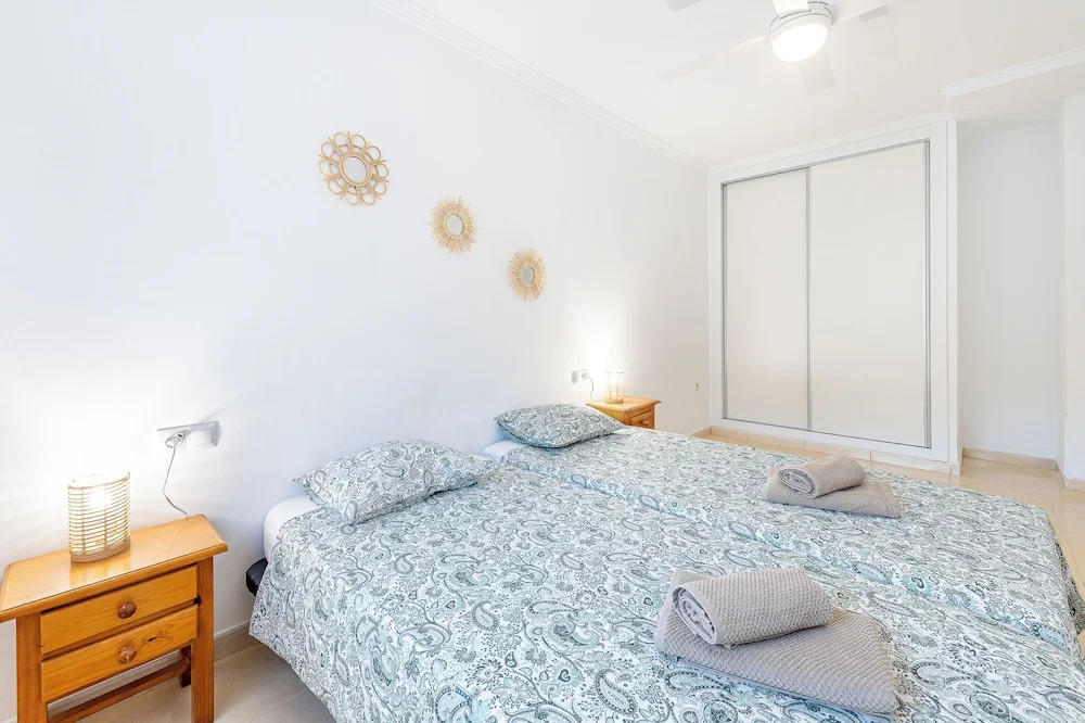 Spain Breaks - 2 bed apt With 2 Pools, Airco, Wifi