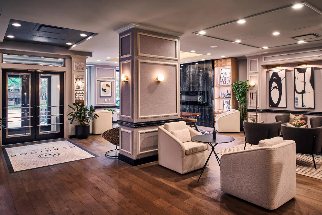 Claridge House Chicago, Tapestry Collection by Hilton