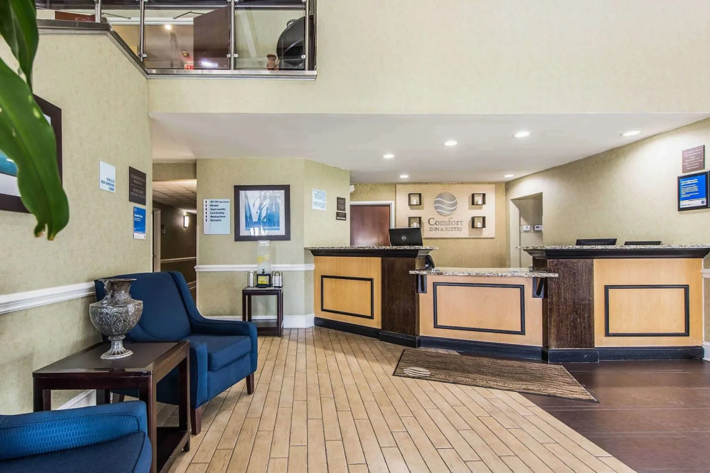 Comfort Inn & Suites Greenwood