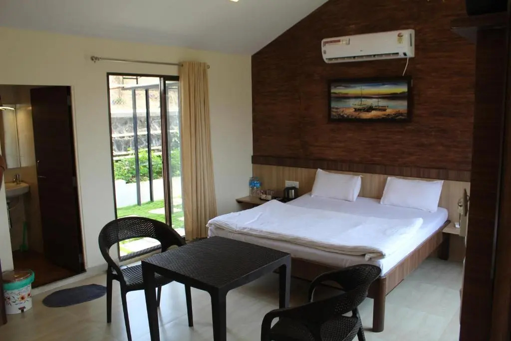 Green Velvet Resort-Near Pawna Lake