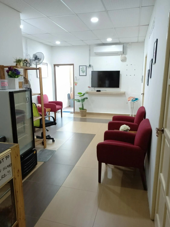 Aban Transit House