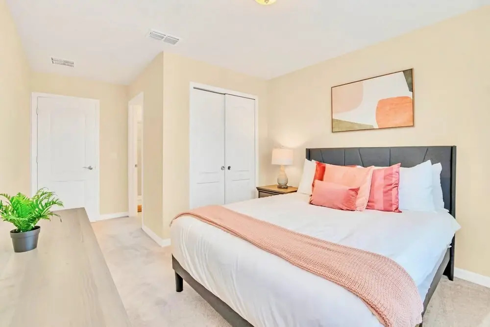 Bright Airy 5BR Home - Family Resort With Private Pool BBQ