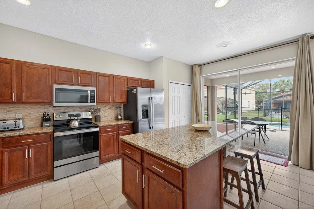 Family Getaway: 6BR w/ Private Pool & Resort Access