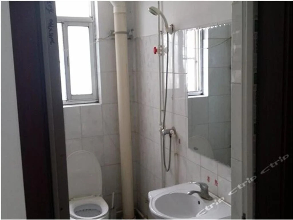 Qingzhou Fengxiang Inn