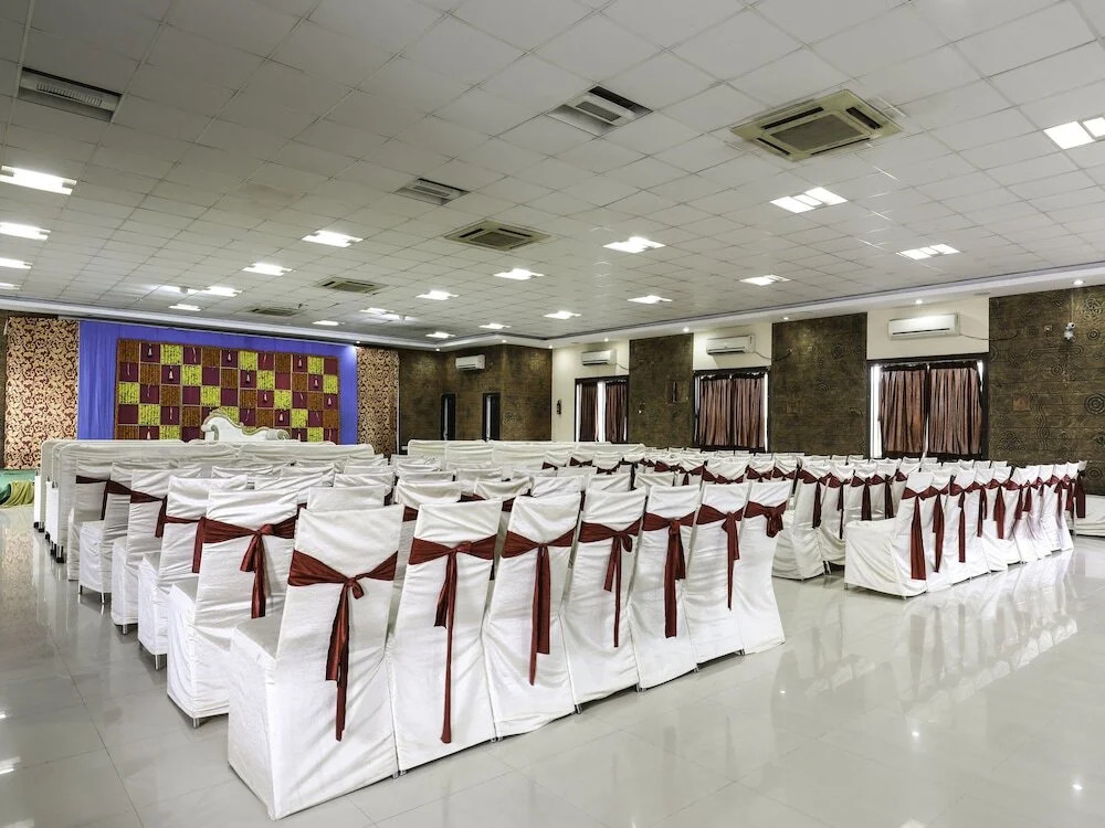 Athidi Grand Hyderabad by OYO Rooms
