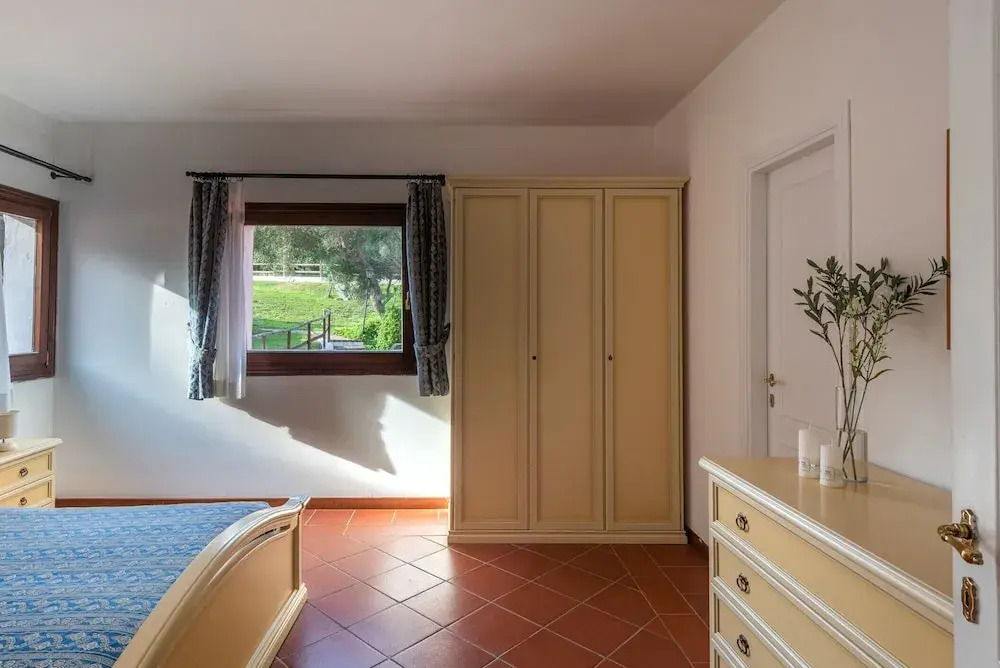 Charming Small Villa Bella villetta Sleeps 4 no pool