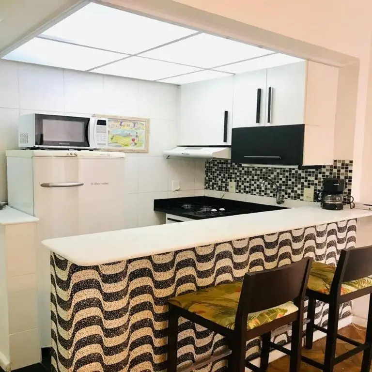 Lindo apartamento na quadra da praia