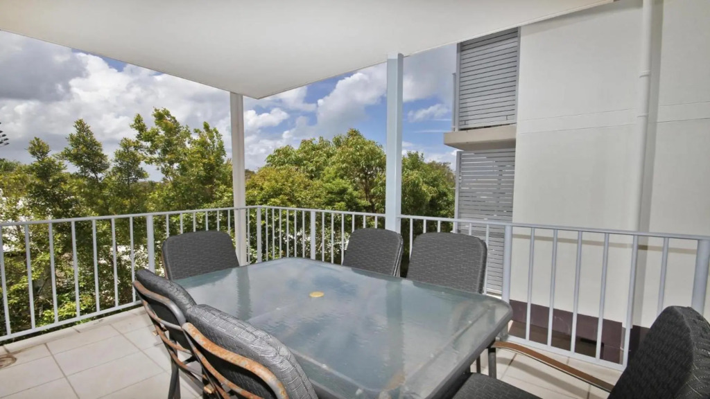 Unit 2 Sea Breeze Villas