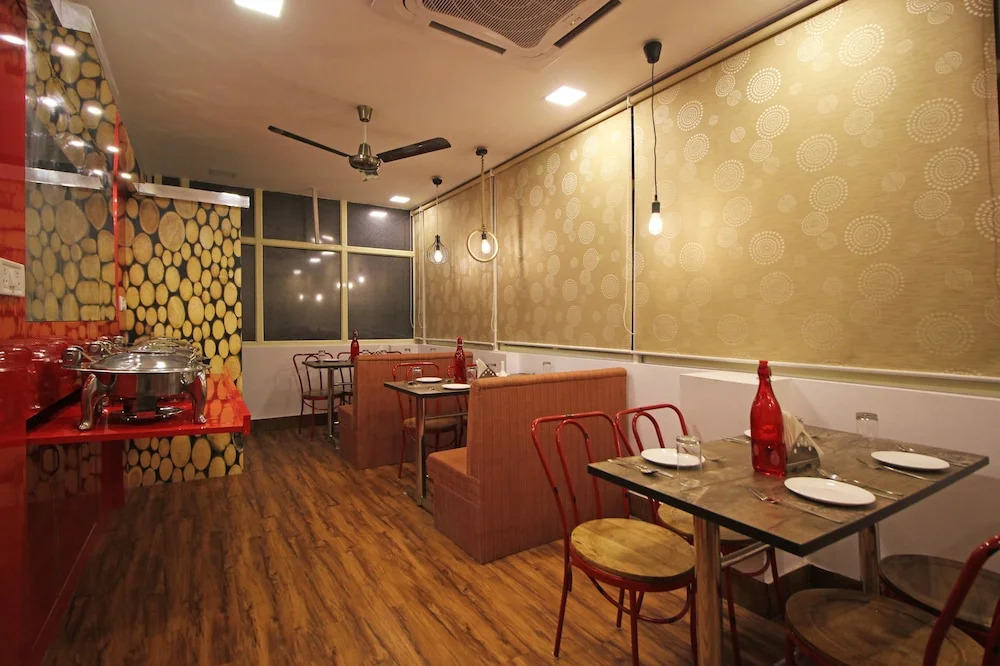 OYO 5380 Hotel Nanak Residency