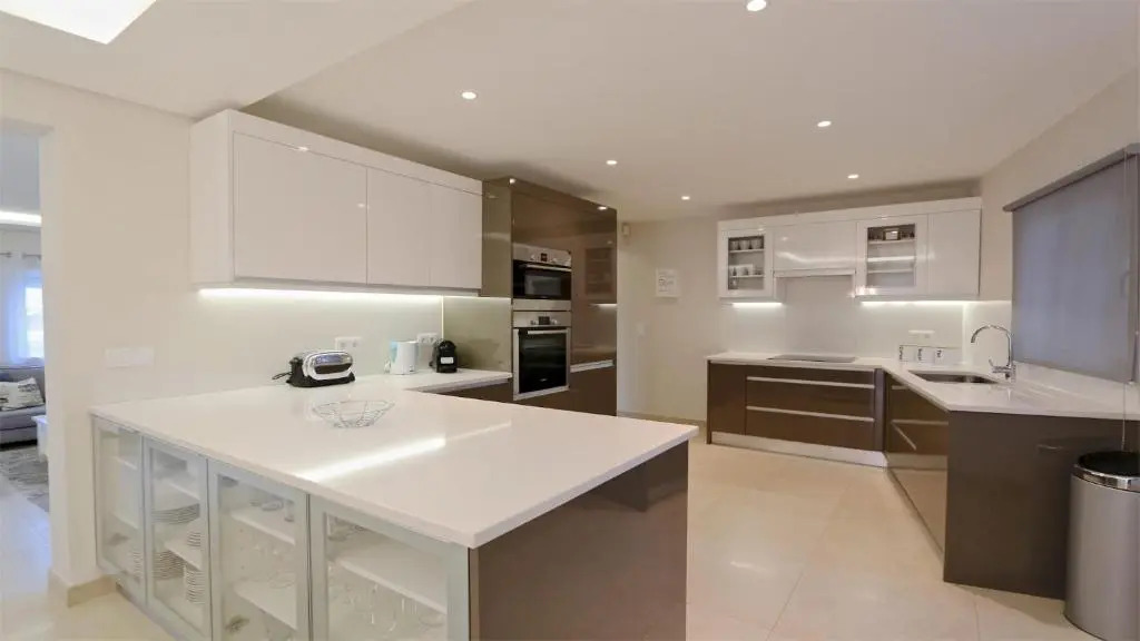 Villa Pinhal 213-CleverDetails- Sleeps 8, Quiet area, walking distance