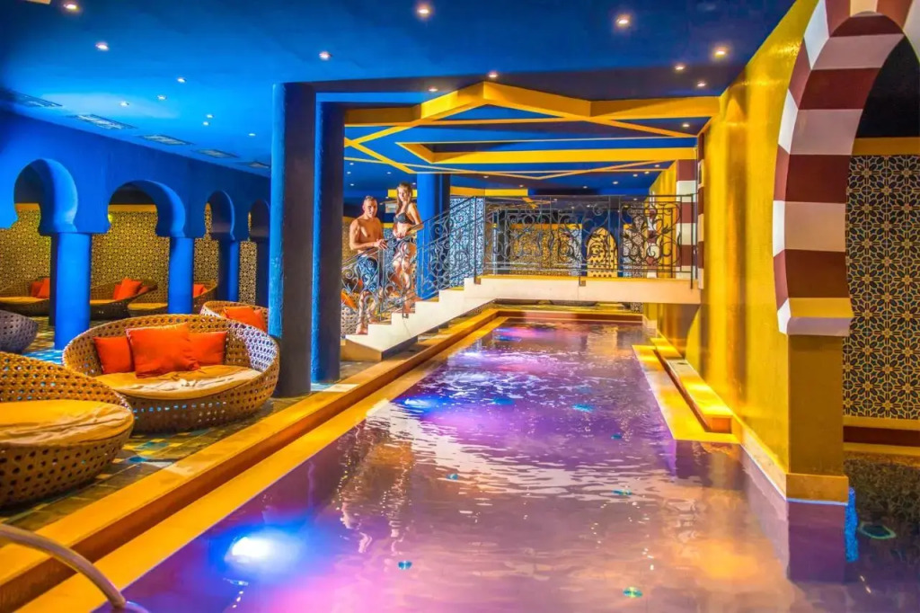 Mesés Shiraz Hotel Superior-Adults only