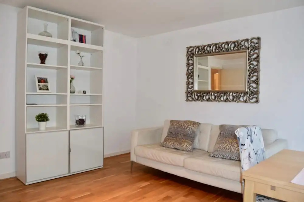 Cosy 1 Bedroom Flat Near Canary Wharf