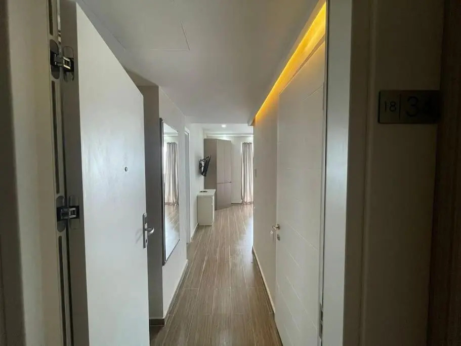 Leo Group Luxury Apartment 1834 Alliance Palace