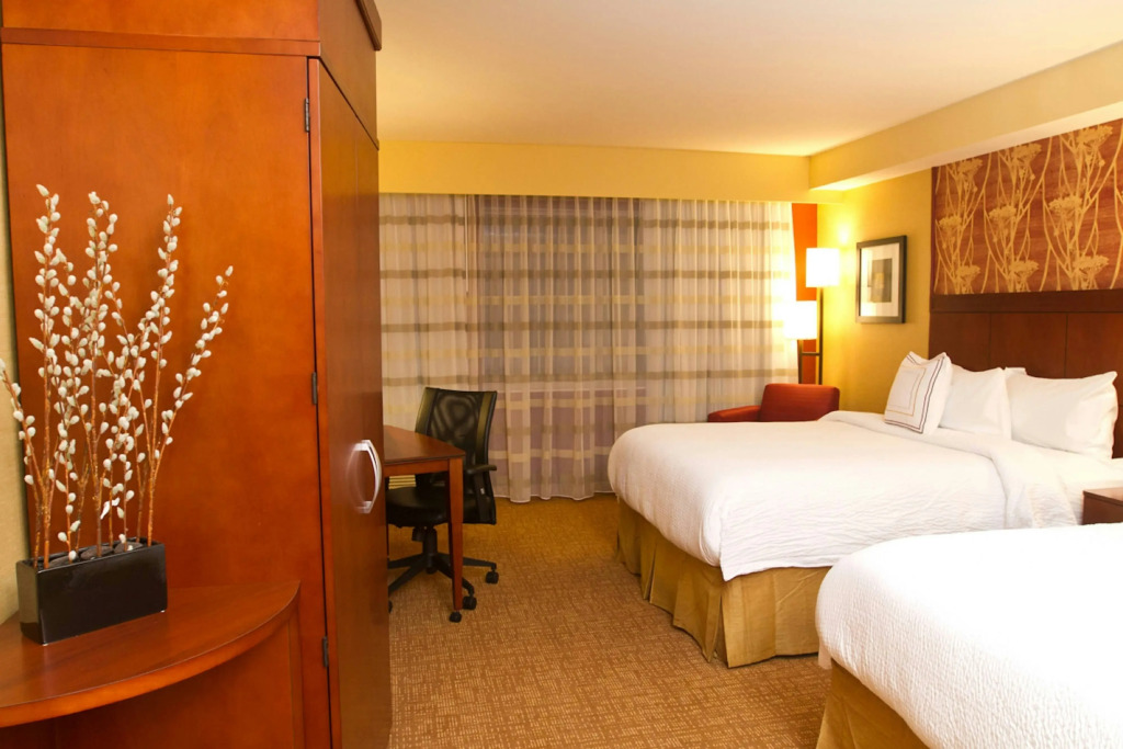 Courtyard by Marriott Philadelphia Springfield