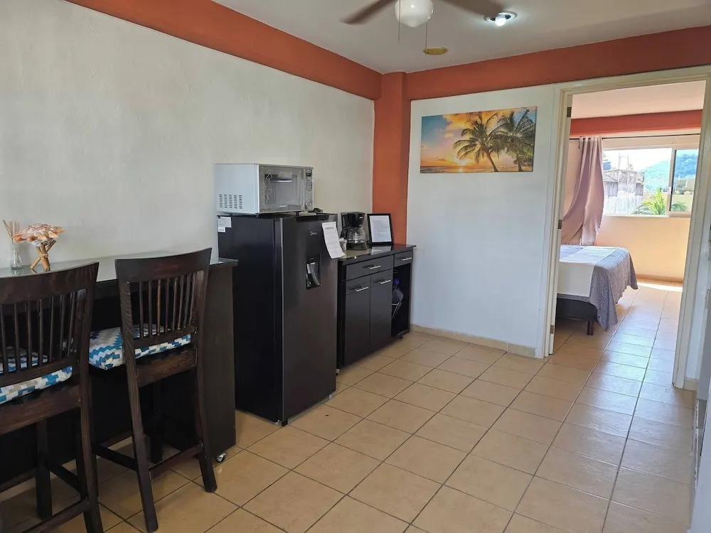 Loft Rayito de Sol, Zihuatanejo Center With AC