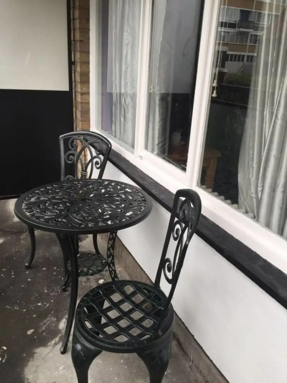 Cozy and Light Studio in Pimlico Near Victoria Stn