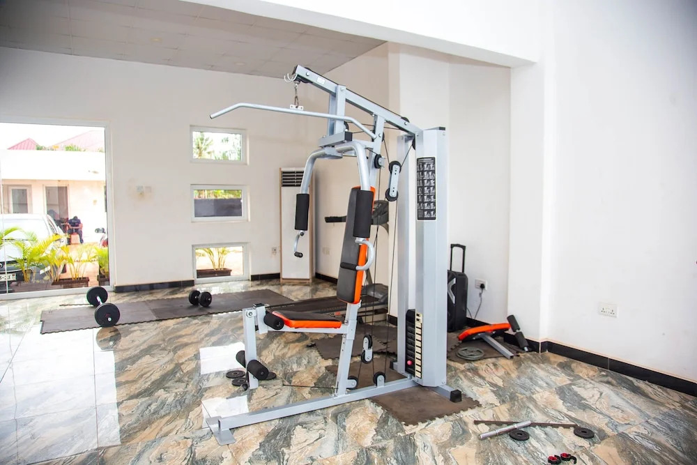 Earls Court Spintex Apartment