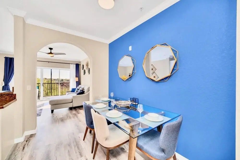 Spacious 2BR Condo Near Disney