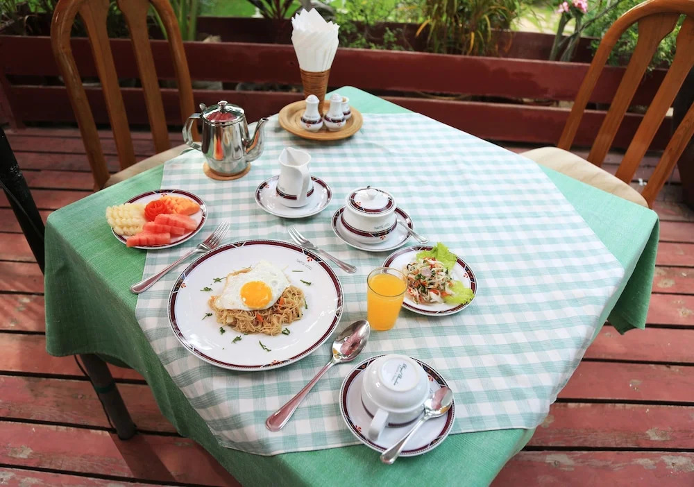 Thante Nyaung U Hotel