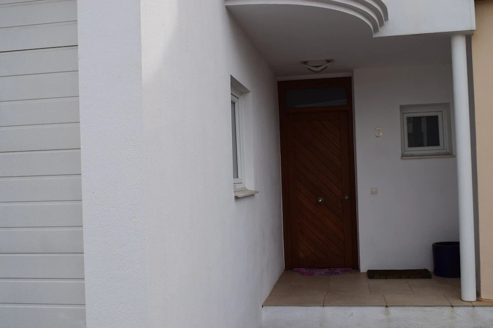 306-magnífica Casa con Piscina y Amarre