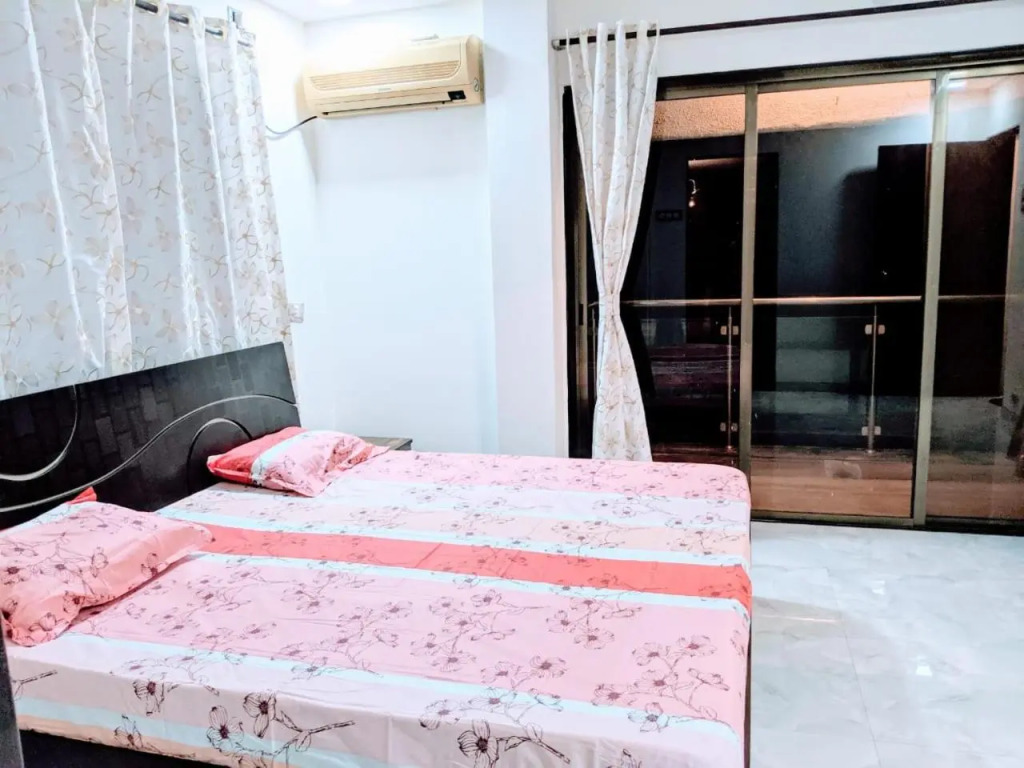 Ivy SilverHill Villa 3 Bhk with Pool, Lonavala