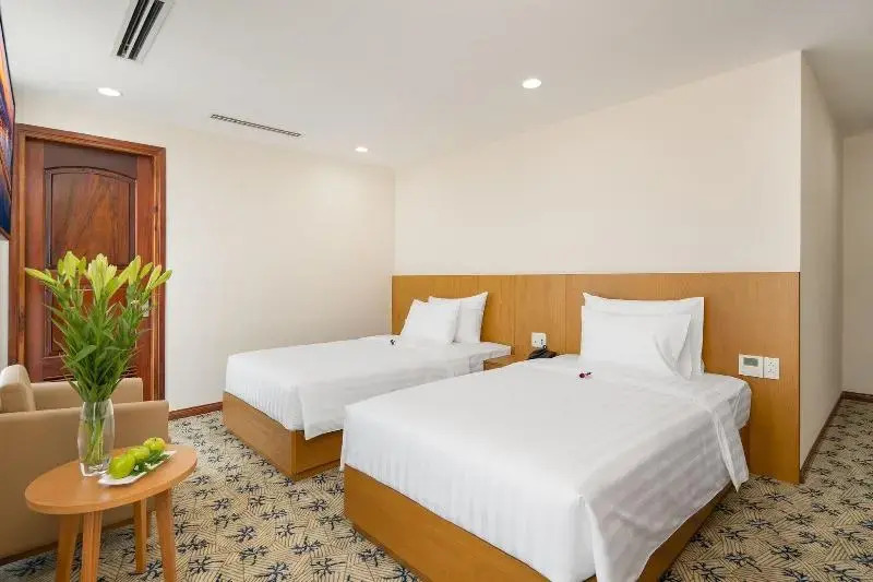 Lamanga Hotel & Suites Danang