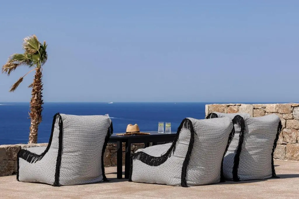Maximus Mykonos