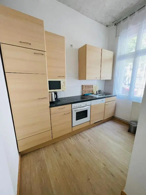 Nice City Apartment