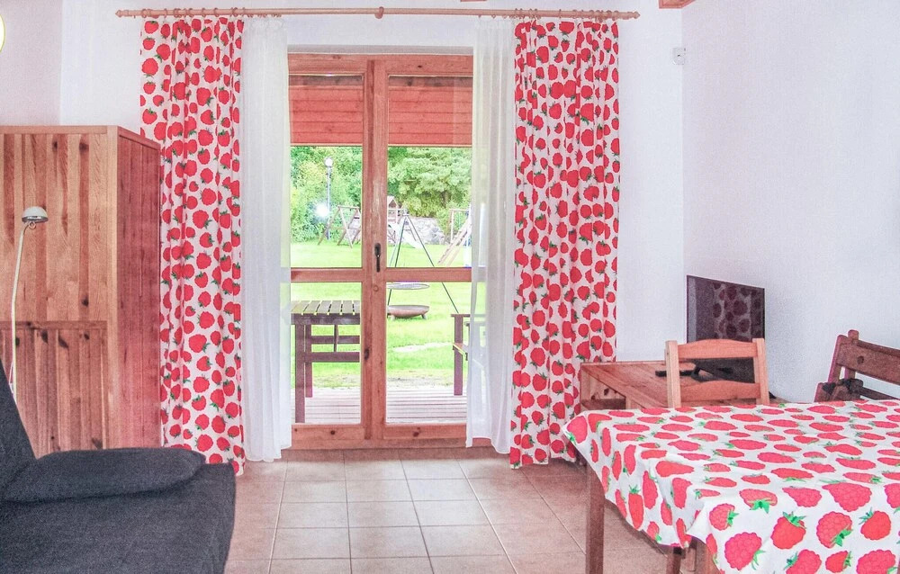 1 Bedroom Gorgeous Home In Choczewo
