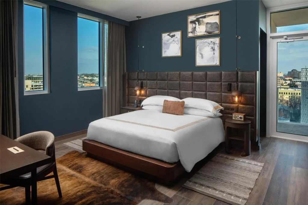 Thompson San Antonio - Riverwalk, by Hyatt