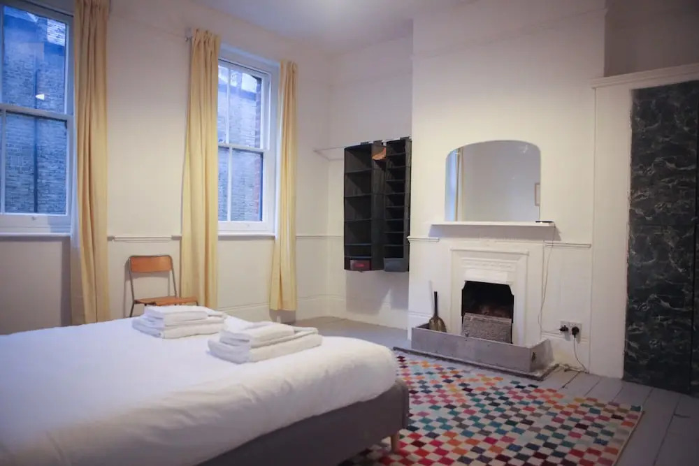 3 Bedroom House in the Heart of Shoreditch