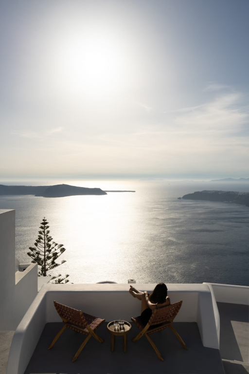 Serendipity Cliffside Villa & Suites