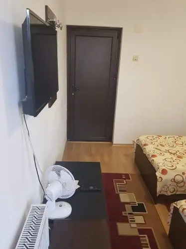 Pensiunea La Bunica 2